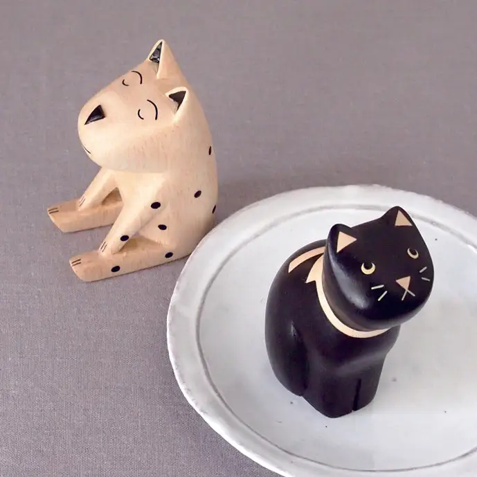 Cat & Dog/ Small Black Cat - Image 2