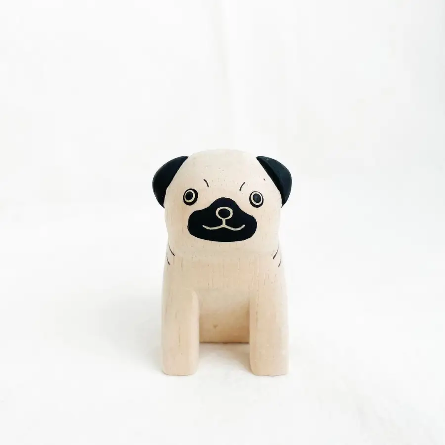 Figurine Chien Carlin en Bois - Image 13