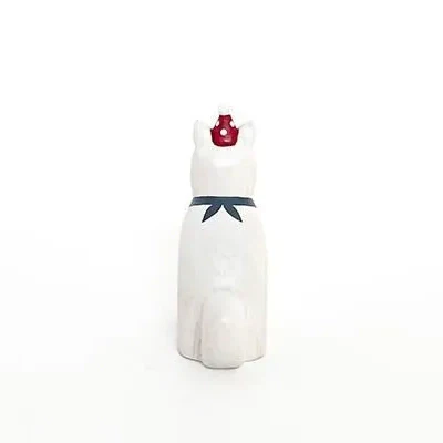 Figurine en bois – Chien Akita – Noël Polepole - Image 4