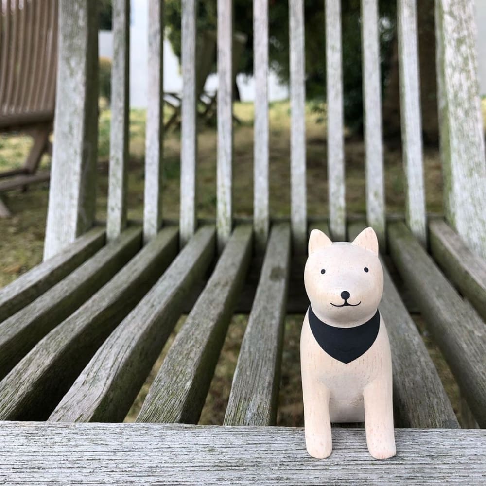 Figurine en bois- Chien Akita - Image 4