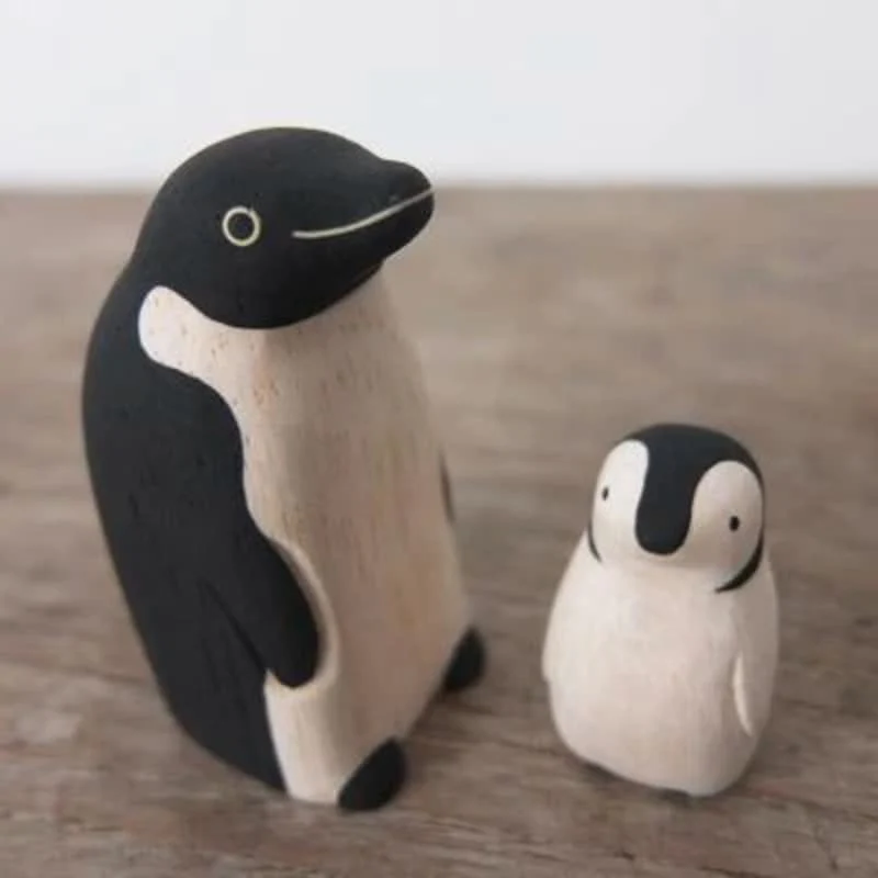 Figurine en bois Oyako - Bébé pingouin - Image 5
