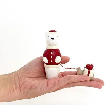 Figurine en bois â Ours polaire PĂšre NoĂ«l avec cĆur - Image 6
