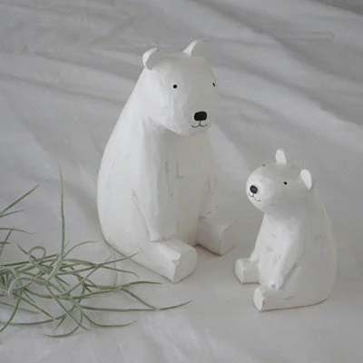 Figurine en bois – Ours polaire assis (parent) - Image 3
